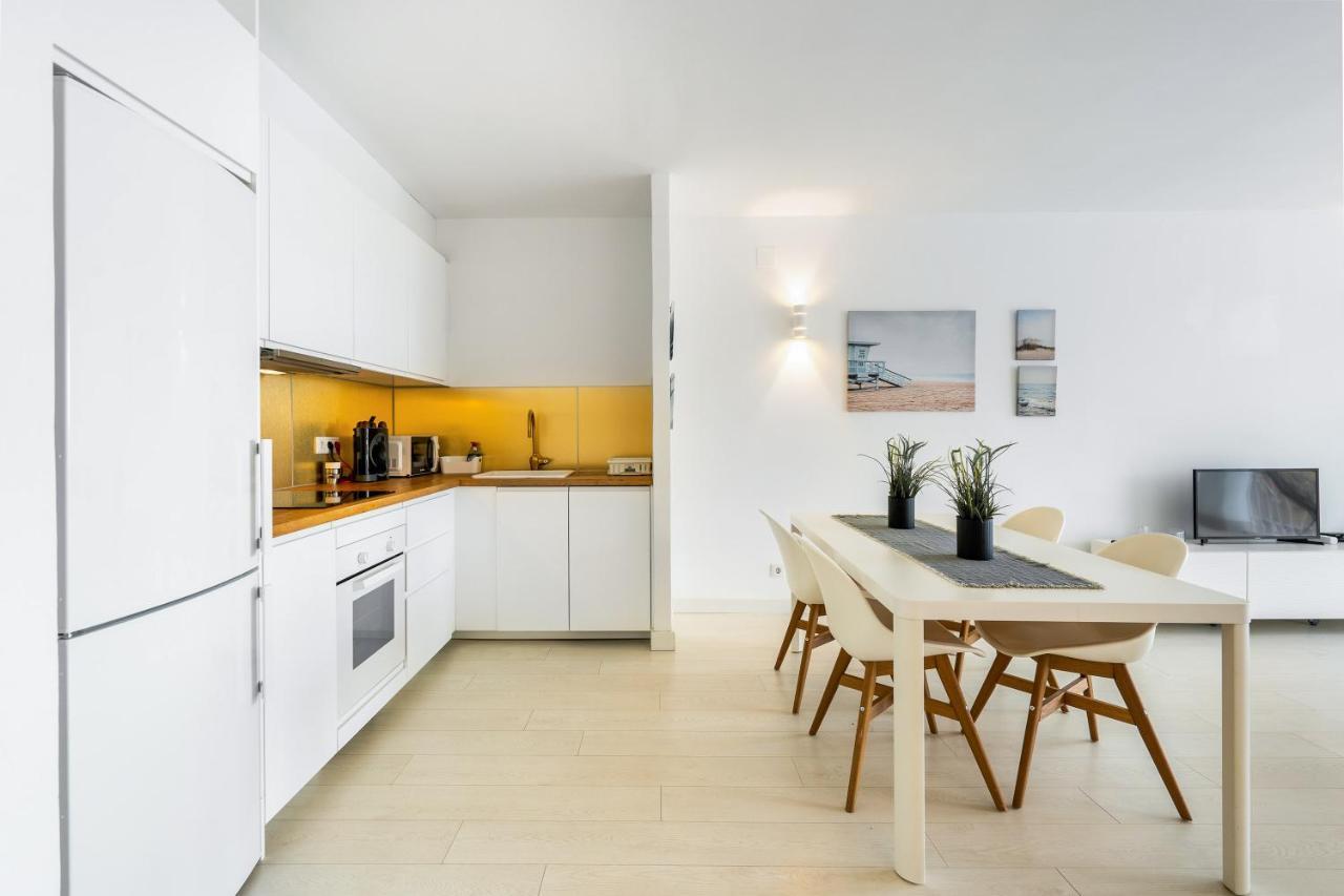 Apartamento Welcs Emp 004 Con Inmejorables Vistas Apartment เอมปูเรียบราบา ภายนอก รูปภาพ